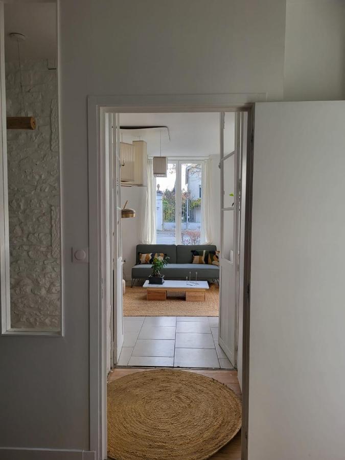 Appartement La Verrerie, Terrasse Et Jardinet Коняк Екстериор снимка